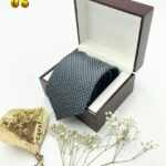 Cà vạt xanh - Hộp gỗ - 05