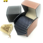 Cà vạt xanh chấm trắng - Hộp da - 20