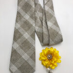 Cà vạt xám vàng sọc trắng - cv220416